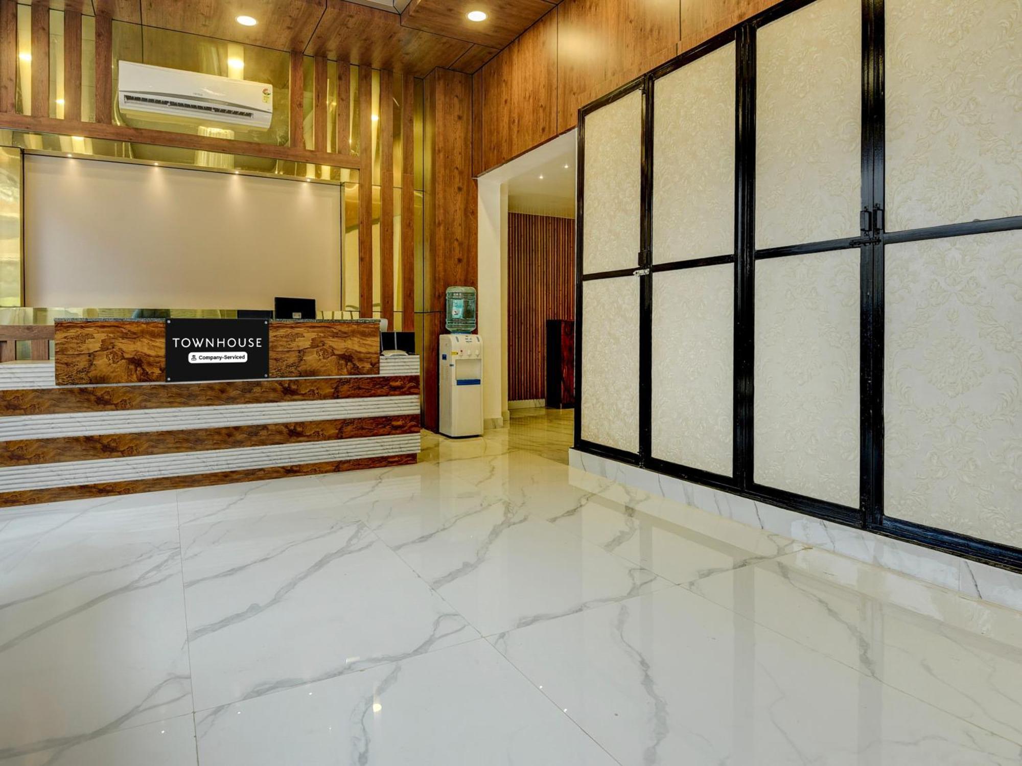 Townhouse Madgaon Ξενοδοχείο Raia Εξωτερικό φωτογραφία
