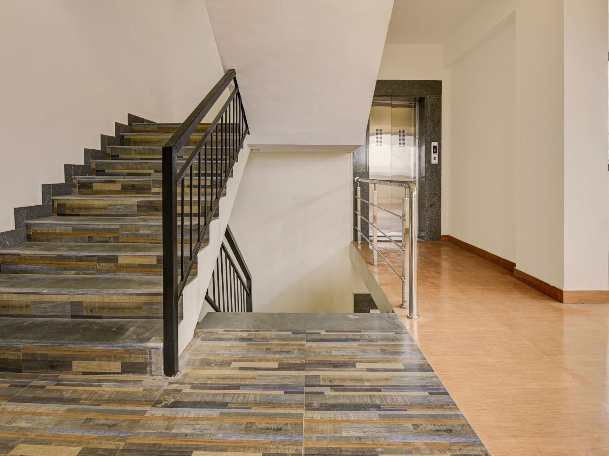Townhouse Madgaon Ξενοδοχείο Raia Εξωτερικό φωτογραφία